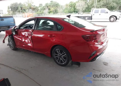 2024 Kia Forte Gt-Line z USA, uszkodzony, nr VIN 3KPF54AD2RE742313